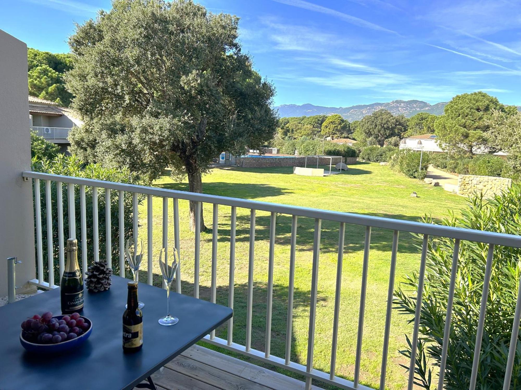 Fiori Di Cala Rossa Residence Hoteliere 里奇 外观 照片