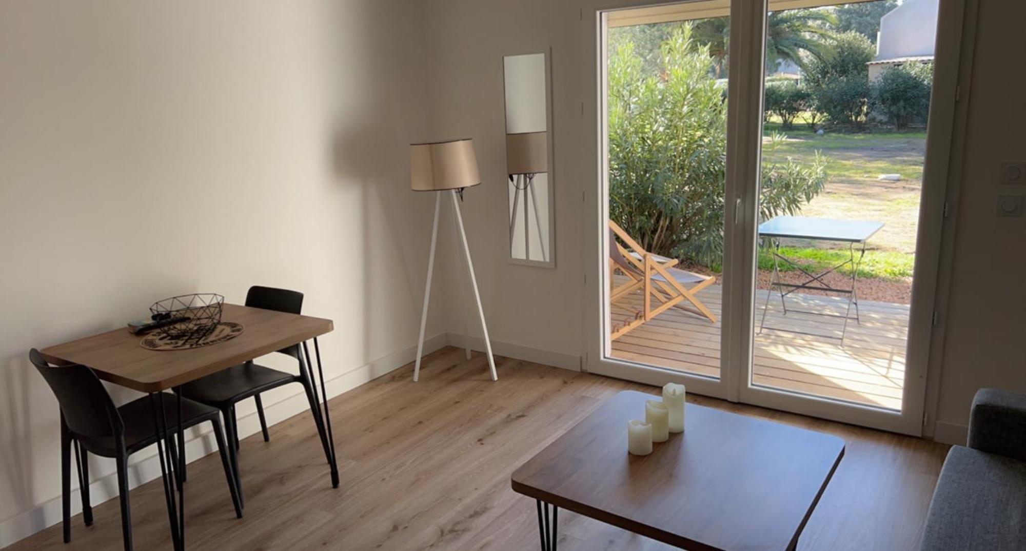 Fiori Di Cala Rossa Residence Hoteliere 里奇 外观 照片