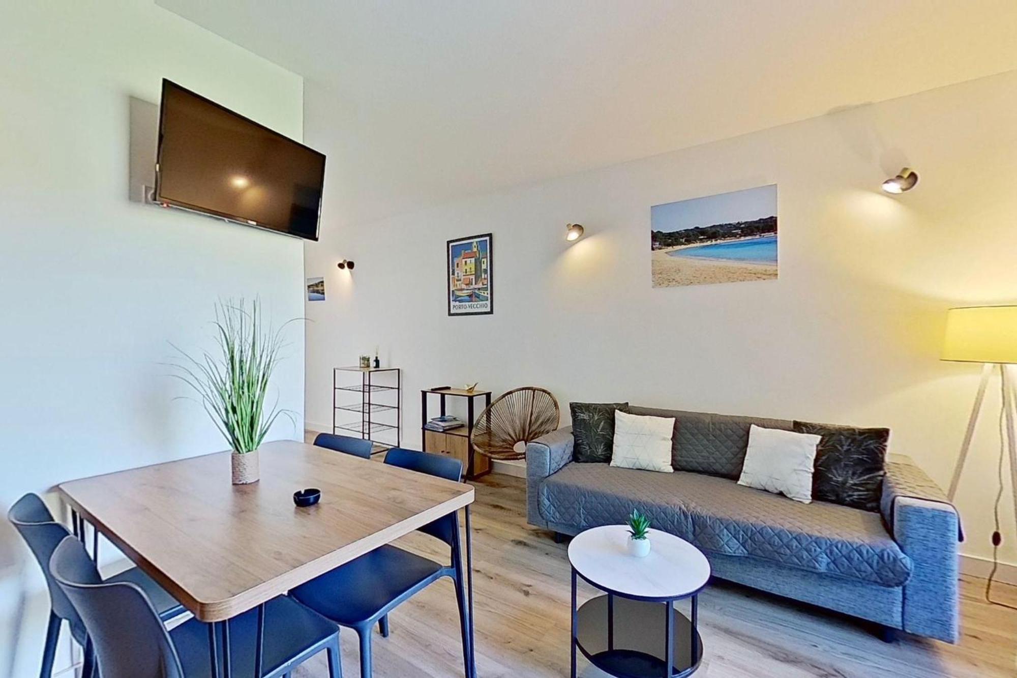 Fiori Di Cala Rossa Residence Hoteliere 里奇 外观 照片
