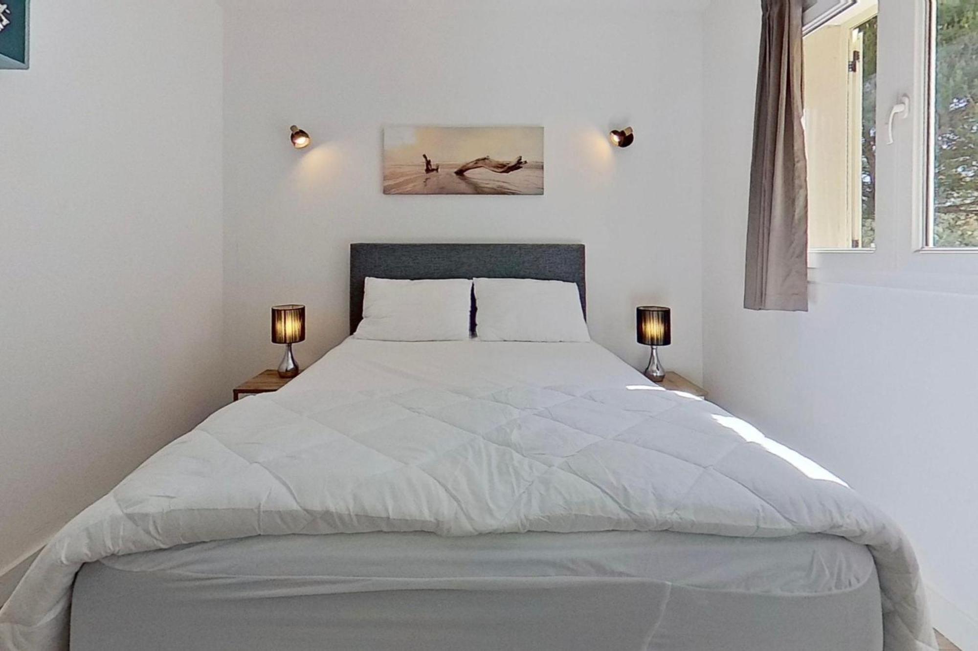 Fiori Di Cala Rossa Residence Hoteliere 里奇 外观 照片
