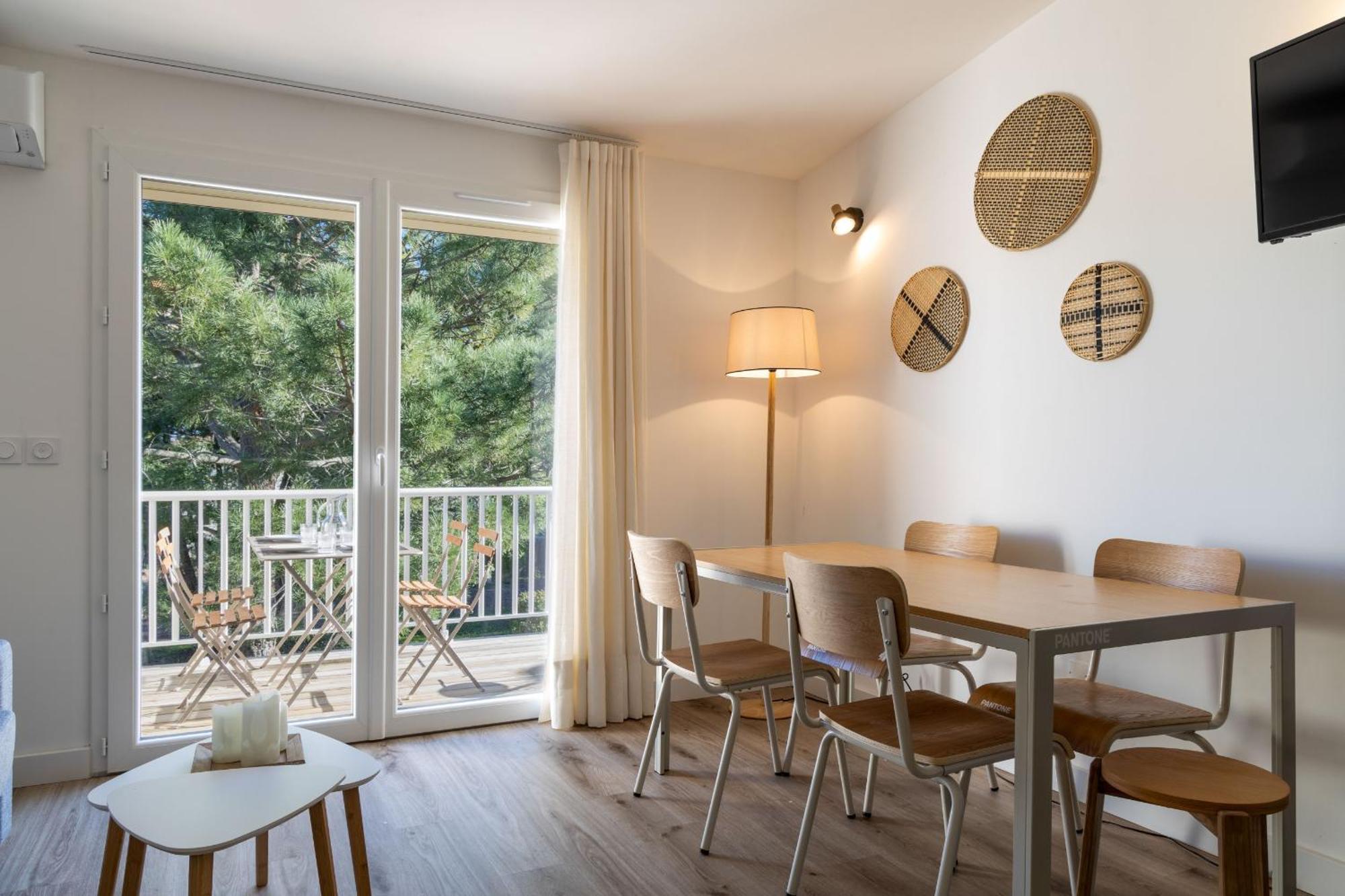 Fiori Di Cala Rossa Residence Hoteliere 里奇 外观 照片