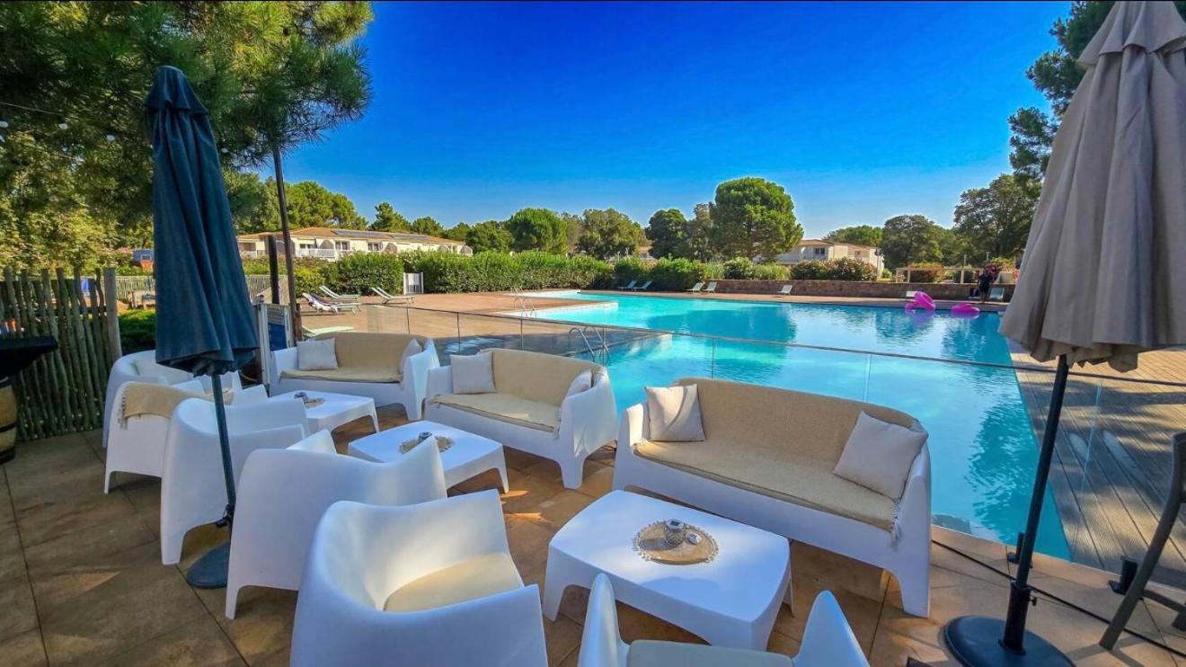 Fiori Di Cala Rossa Residence Hoteliere 里奇 外观 照片